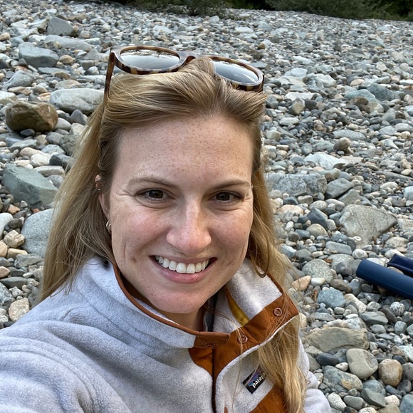 Meet your Posher, Shawna - Picture 1 of 1